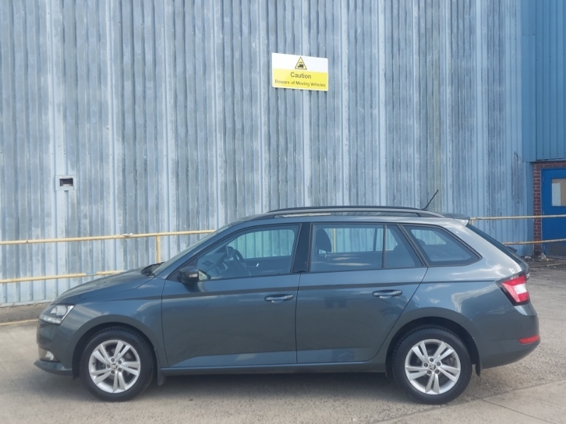 Skoda Fabia 1.0 Tsi Se Grey #4