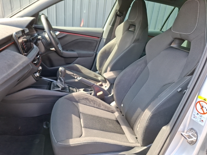 Skoda Kamiq 1.0 Tsi Design Edition Silver #5