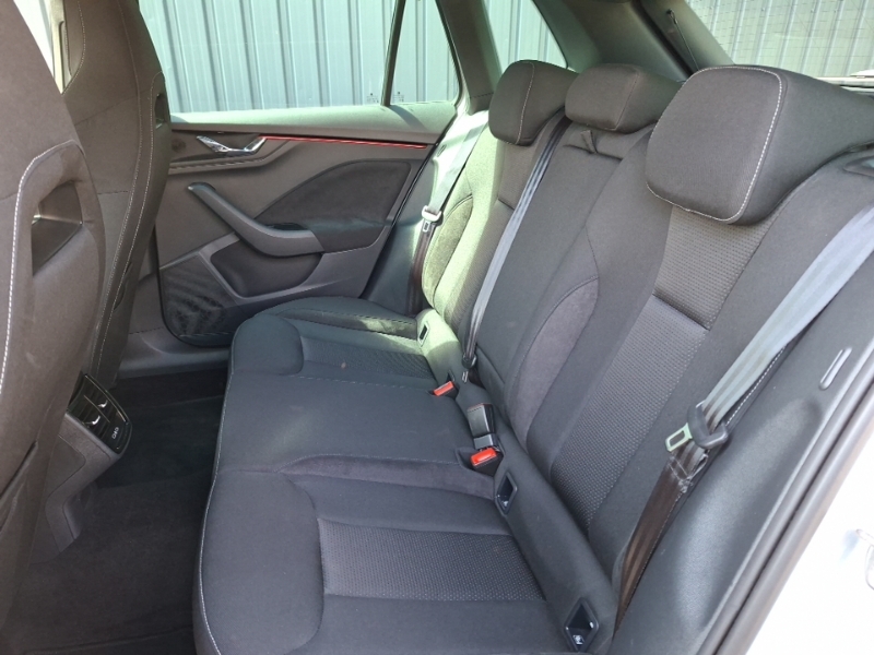 Skoda Kamiq 1.0 Tsi Design Edition Silver #6