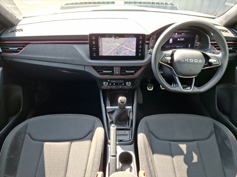Skoda Kamiq 1.0 Tsi Design Edition Silver #3