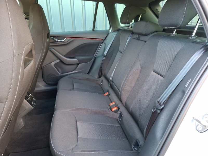 Skoda Kamiq 1.0 Tsi Design Edition Dsg Silver #6