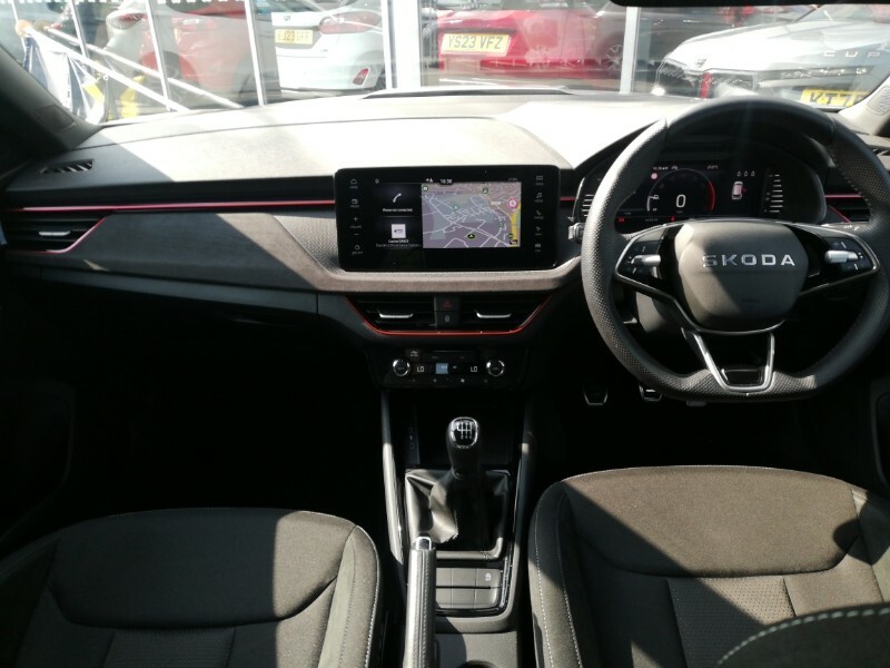 Skoda Kamiq 1.0 Tsi Design Edition Silver #2