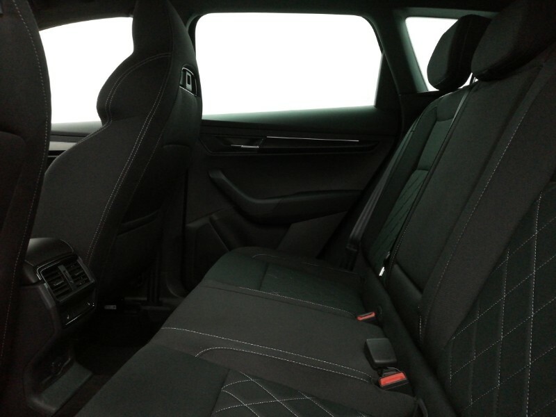 Skoda Karoq 1.5 Tsi Sportline Edition Dsg Black #6