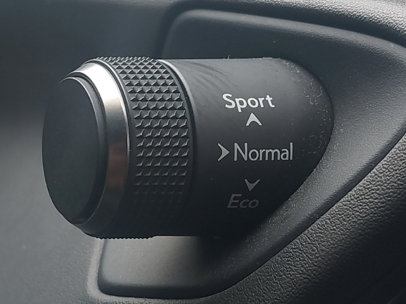 Lexus UX Ux 250H 4X2 Cvt White #17
