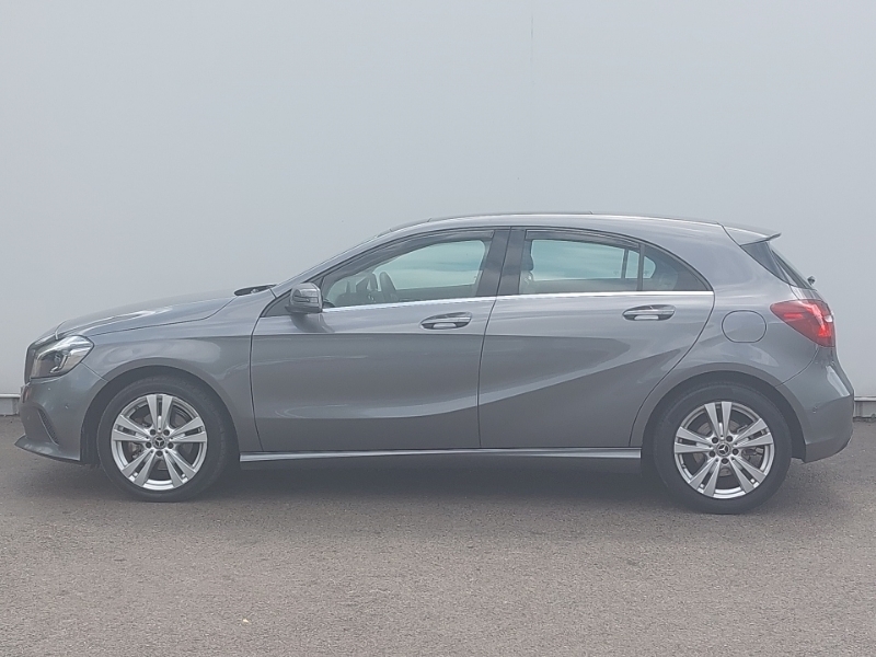 Mercedes-Benz A Class A 200 D Amg Line Silver #4