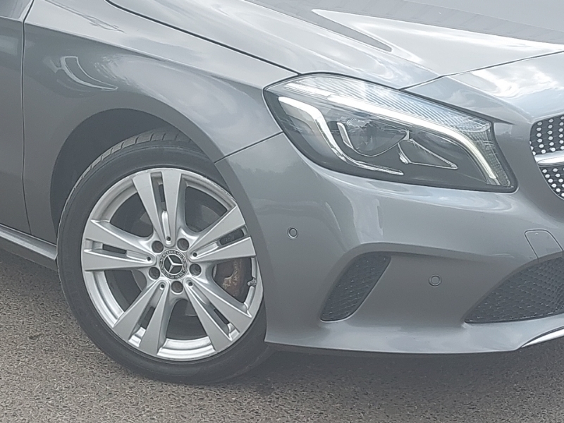 Mercedes-Benz A Class A 200 D Amg Line Silver #19