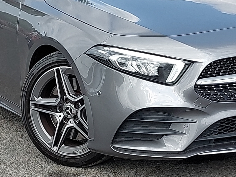 Mercedes-Benz A Class A 200 Amg Line Blue #20