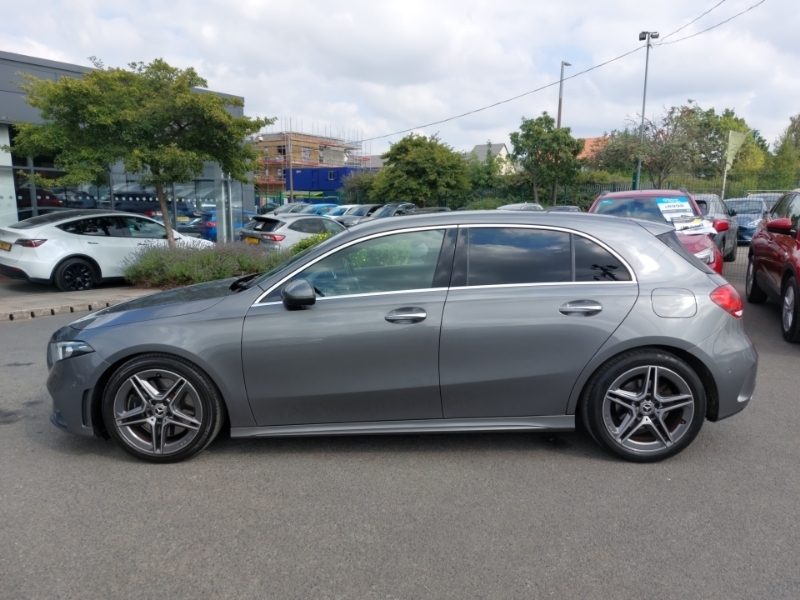 Mercedes-Benz A Class A 200 Amg Line Blue #4