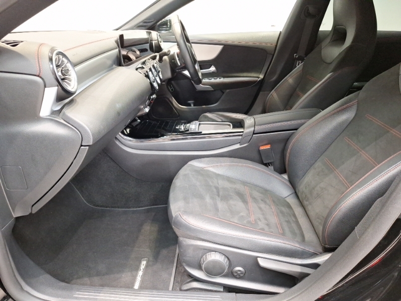 Mercedes-Benz CLA Class Cla 200 Amg Line Executive Tip Black #5