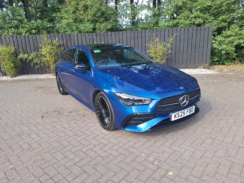 Mercedes-Benz CLA Class Cla 220D Amg Line Premium Plus Tip Blue