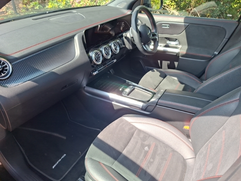 Mercedes-Benz EQA Eqa 250 140Kw Amg Line Executive 70.5Kwh Black #5