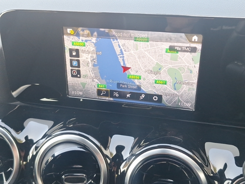 Mercedes-Benz GLA Class Gla 45 S 4Matic-plus Red #10