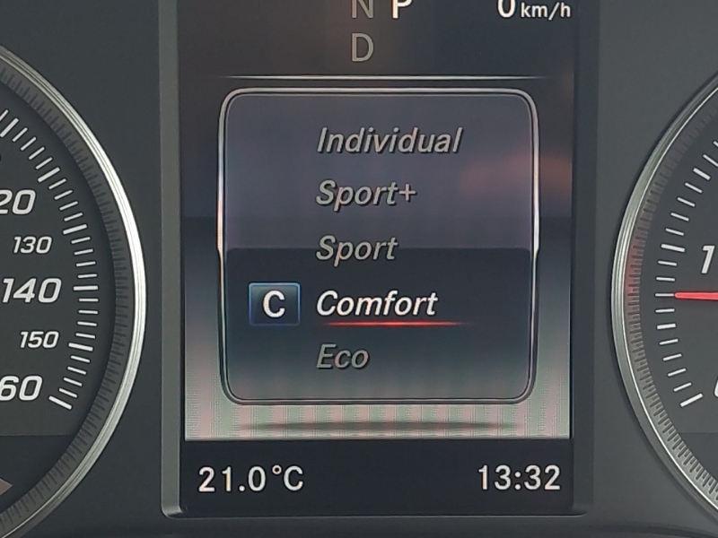 Mercedes-Benz GLC Class 2019 69 2.0 Black #16