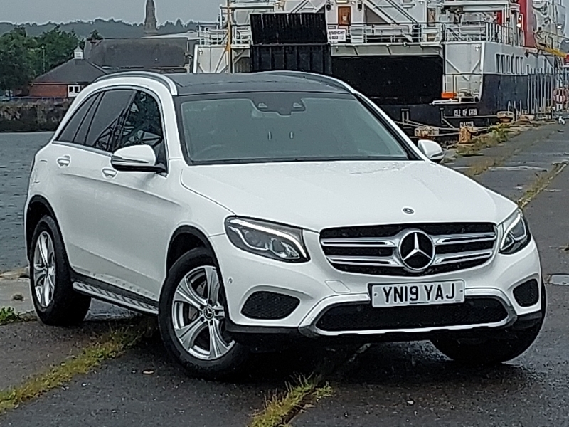 Mercedes-Benz GLC Class Glc 220D 4Matic Sport Premium 9G-tronic White