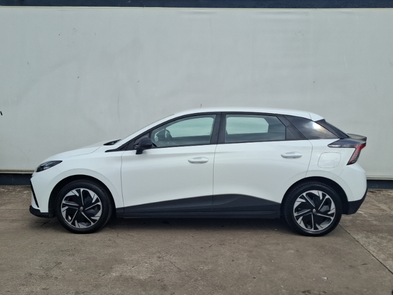 MG MG4 125Kw Se Ev 51Kwh White #4
