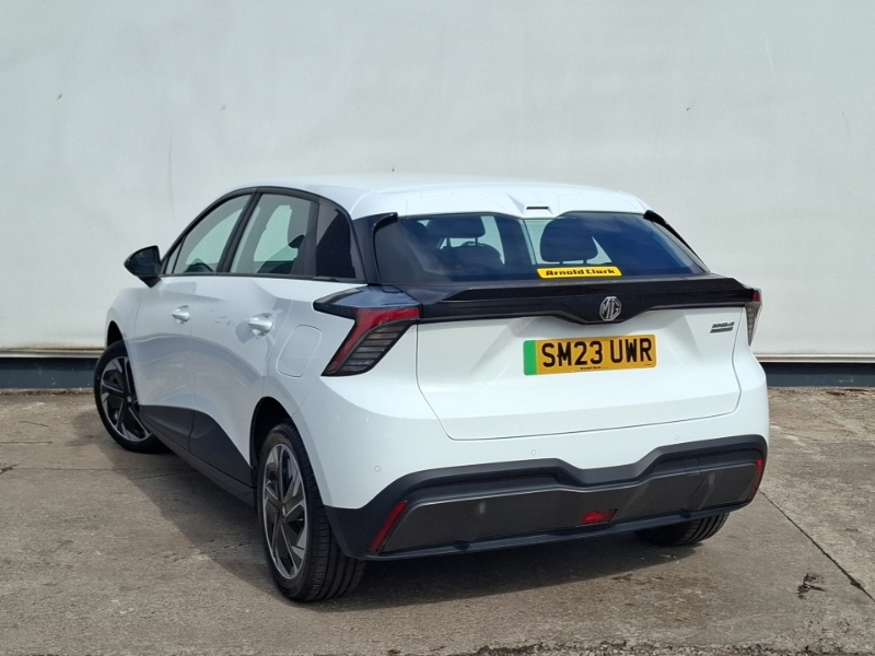 MG MG4 125Kw Se Ev 51Kwh White #2