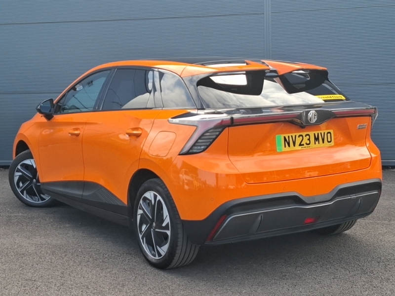 MG MG4 150Kw Trophy Ev Long Range 64Kwh Orange #2