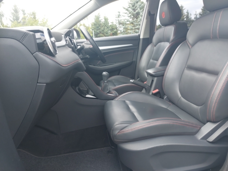 MG ZS 1.5 Vti-tech Exclusive Silver #5