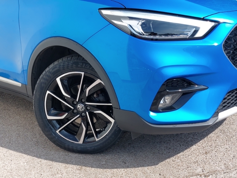 MG ZS 1.0T Gdi Exclusive Dct Silver #20