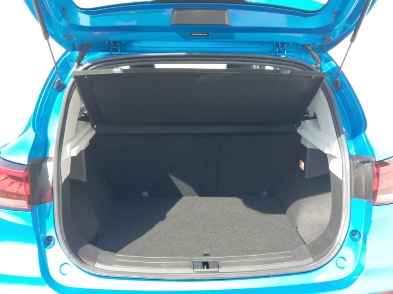 MG ZS 1.0T Gdi Exclusive Dct Silver #18