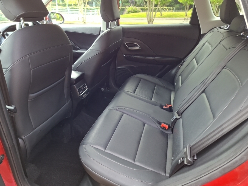 MG ZS 1.5 Hybrid Trophy Red #6