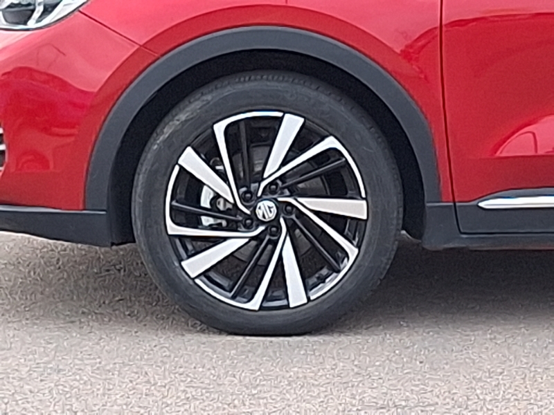 MG ZS 1.5 Hybrid Trophy Black #19