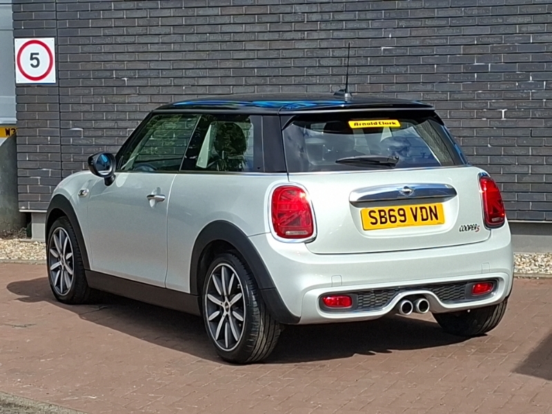 Mini Hatch 2.0 178 Cooper S Exclusive II Silver #2