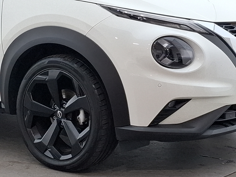 Nissan Juke Tekna Silver #20