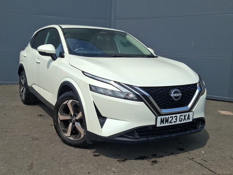 Nissan Qashqai 1.3 Dig-t Mh N-connecta White