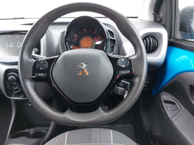 Peugeot 108 1.0 Active Purple #8