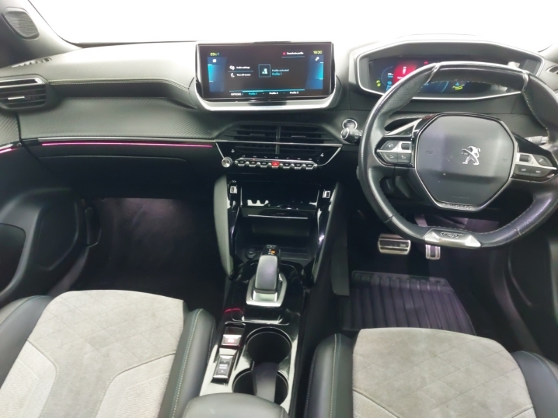Peugeot e-2008 100Kw Gt Premium 50Kwh White #3