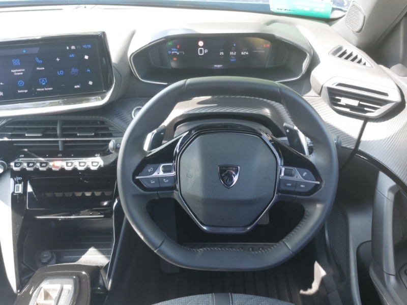 Peugeot 2008 Allure Black #8