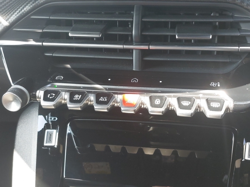 Peugeot 2008 Allure Black #14