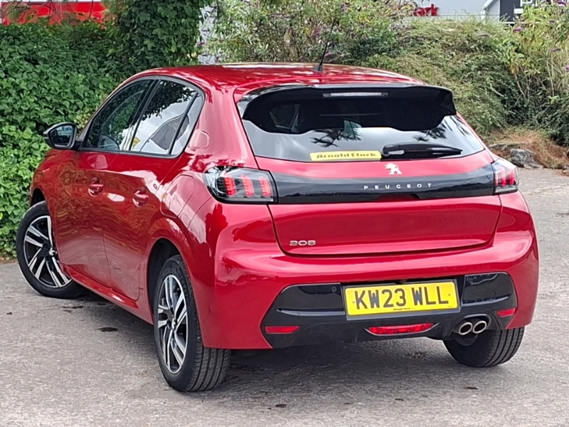 Peugeot 208 1.2 Puretech 130 Allure Premium Eat8 KW23WLL Red #2