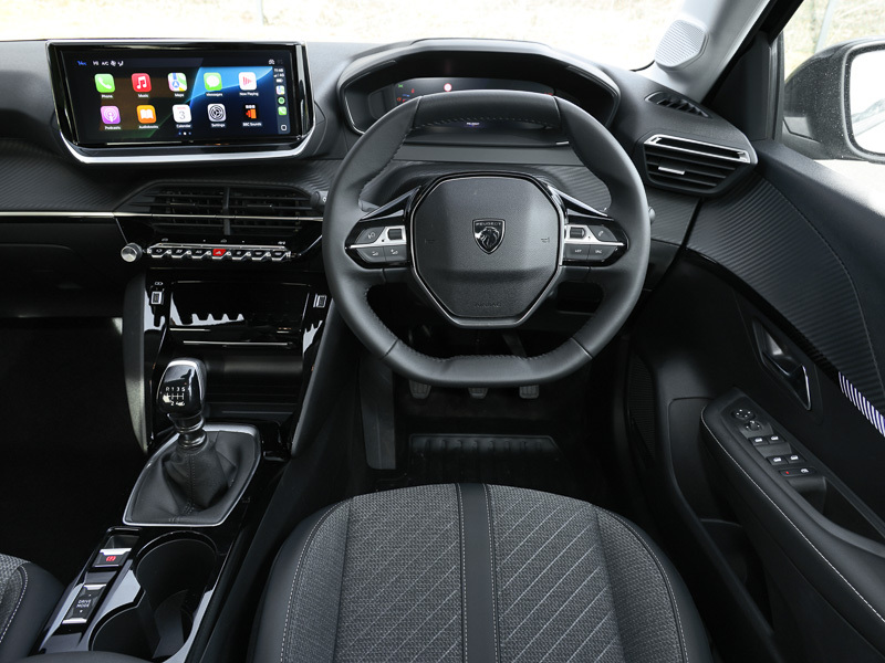 Peugeot 208 1.2 Hybrid 110 Gt E-dsc6 Black #8