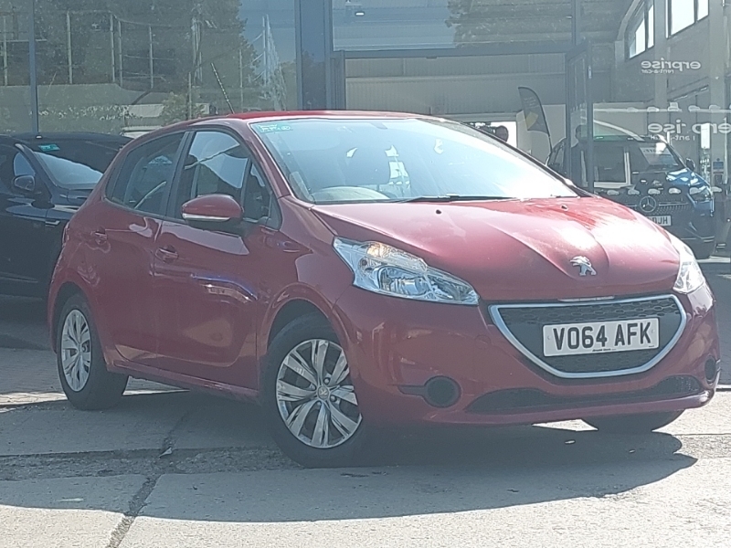 Peugeot 208 1.2 Vti Access Red