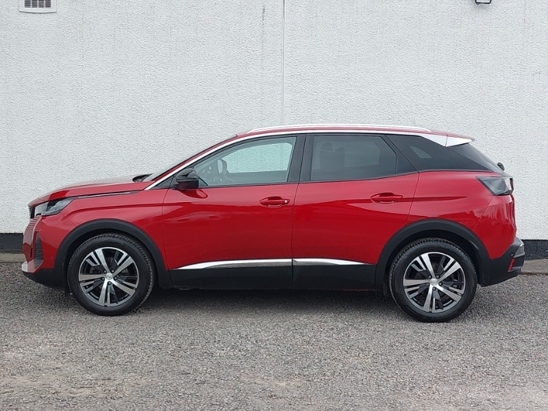 Peugeot 3008 1.5 Bluehdi Allure Premium Eat8 Red #4