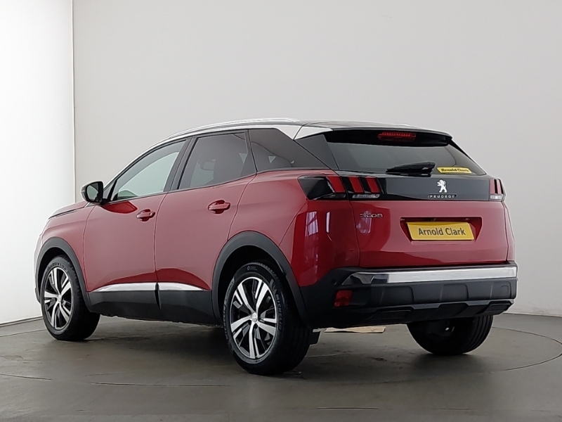 Peugeot 3008 1.2 Puretech Allure Premium Eat8 Red #2