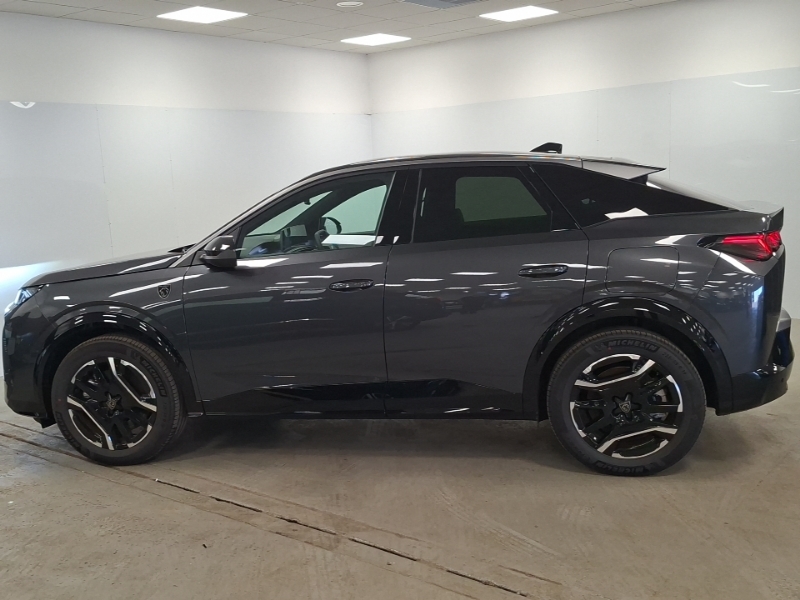 Peugeot 3008 157Kw Gt 73Kwh Grey #4