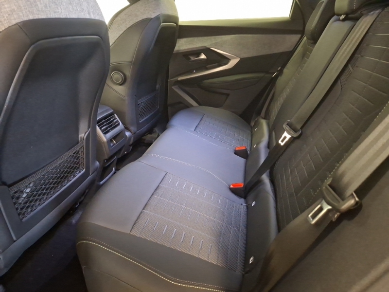 Peugeot 3008 157Kw Gt 73Kwh Grey #6
