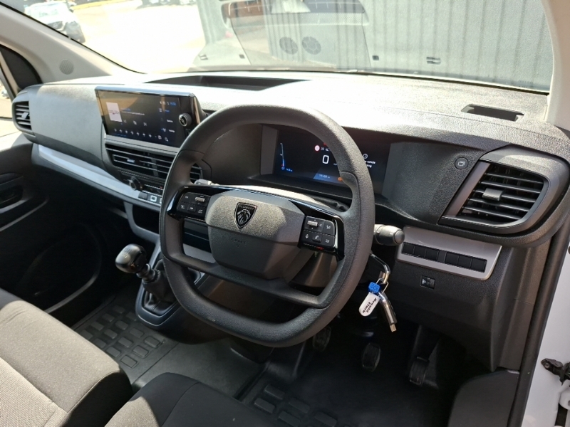 Peugeot Expert 1.5 Bluehdi 120 Professional Van White #3