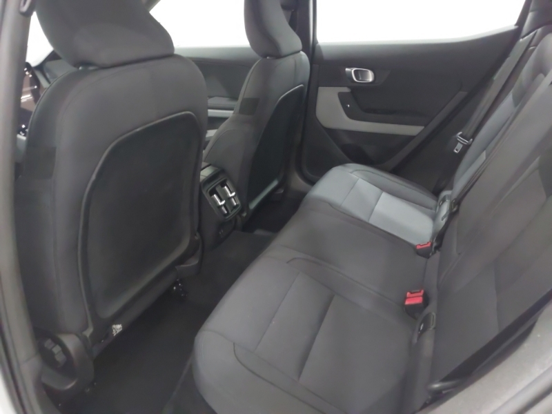 Polestar 2 200Kw 69Kwh Standard Range Sm Pilot Silver #6