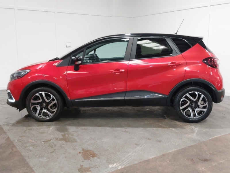 Renault Captur 1.5 Dci 90 Iconic Edc HS19EPE Red #4