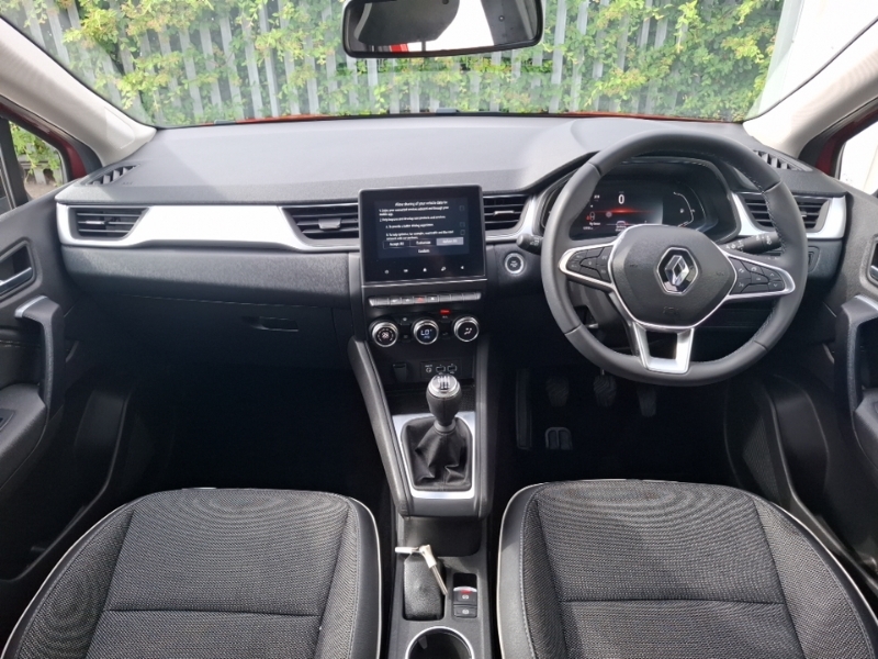 Renault Captur 1.0 Tce 90 Techno PF23AFV Red #3