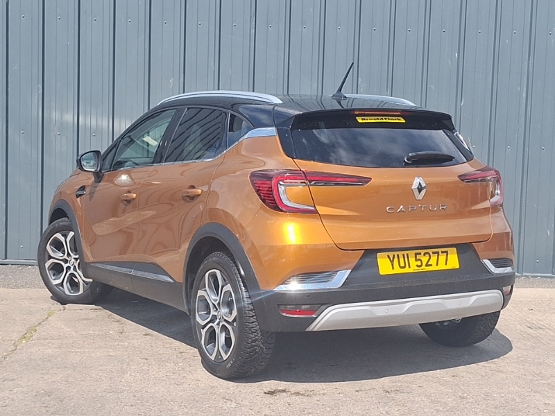 Renault Captur 1.3 Tce 140 Se Edition Orange #2