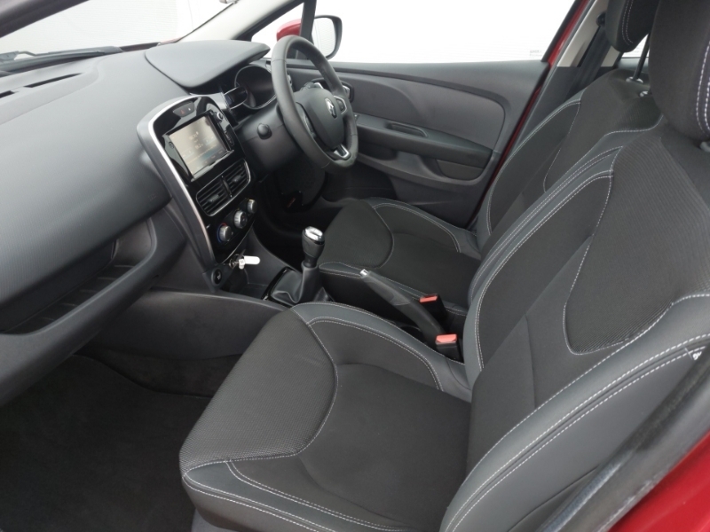 Renault Clio 1.2 16V Dynamique Nav SD67JVZ Red #5