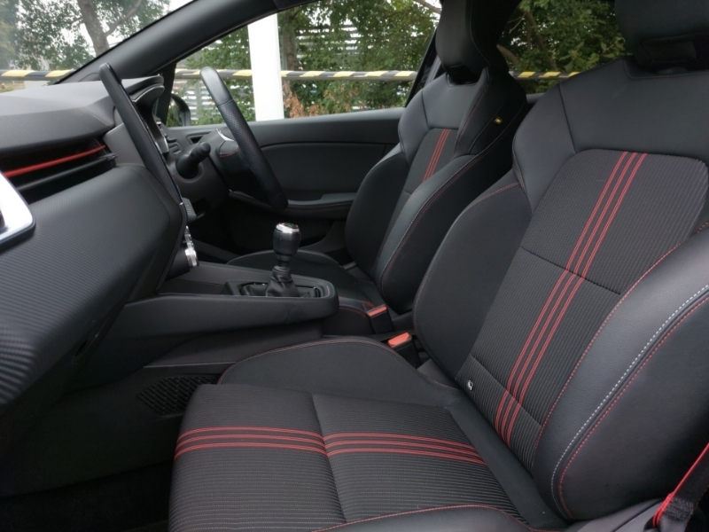 Renault Clio 1.0 Tce 90 Rs Line Black #5