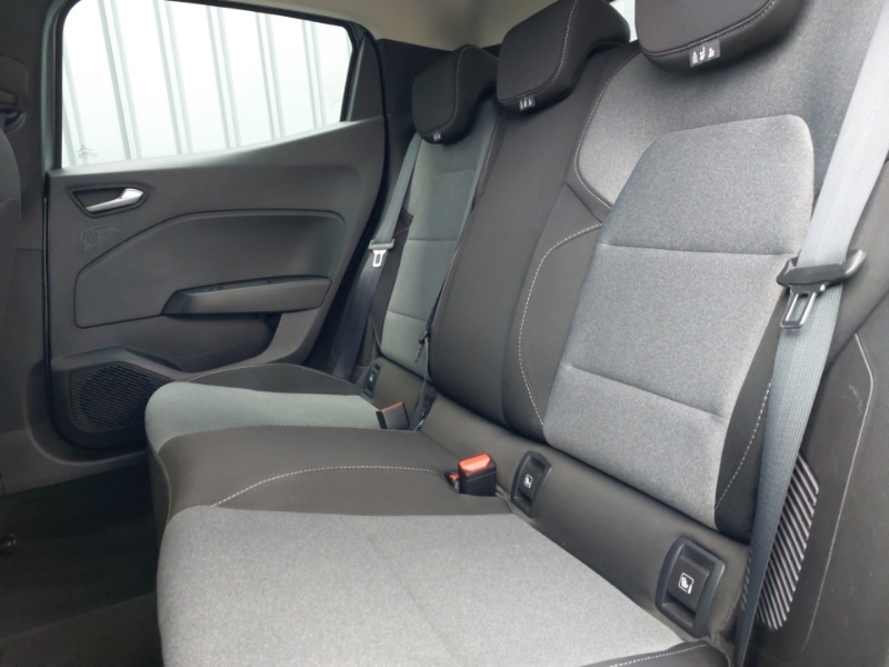 Renault Clio 1.6 E-tech Full Hybrid 145 Evolution Grey #6