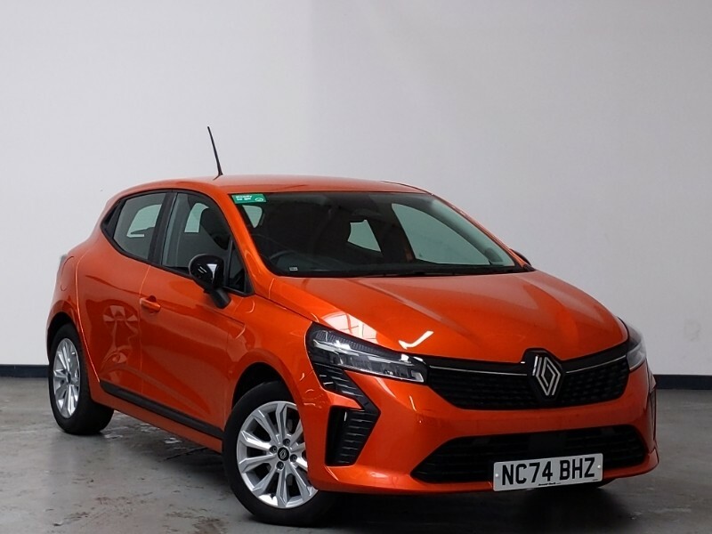 Renault Clio 1.6 E-tech Full Hybrid 145 Evolution Orange