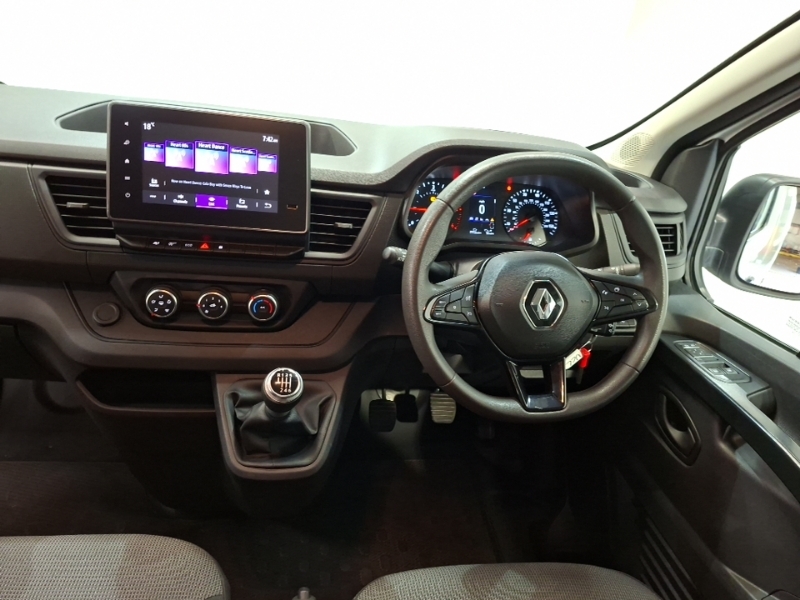 Renault Trafic Sl30 Blue Dci 130 Advance Safety Van White #3